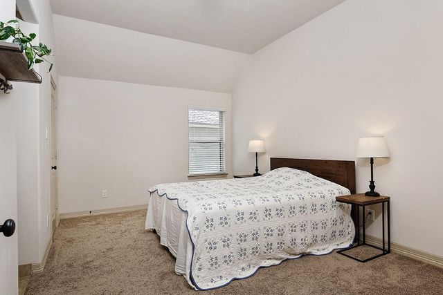 146 Hearthshire Circle, The Woodlands, TX 77354