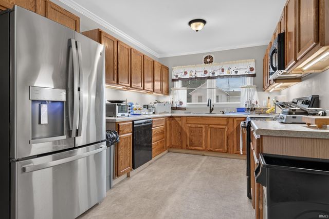 730 Walnut Street, Dayton, IN 47941