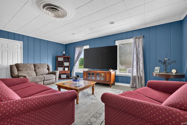730 Walnut Street, Dayton, IN 47941