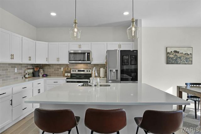 2301 Peyton's Place, Washington, MO 63090
