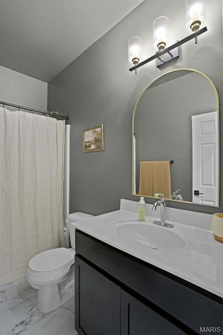 2301 Peyton's Place, Washington, MO 63090