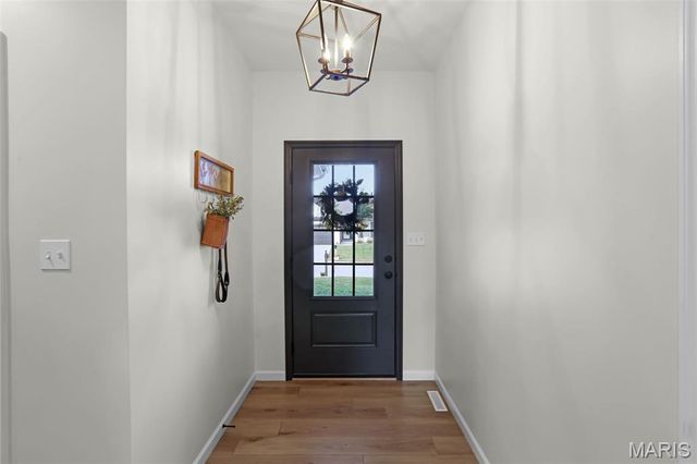 2301 Peyton's Place, Washington, MO 63090