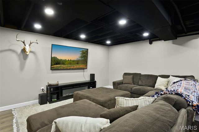 2301 Peyton's Place, Washington, MO 63090