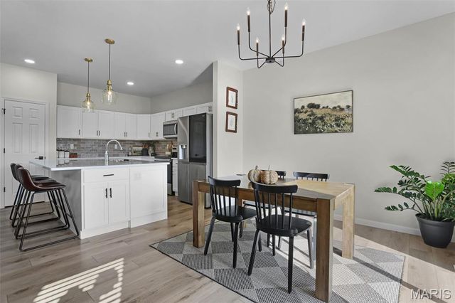 2301 Peyton's Place, Washington, MO 63090