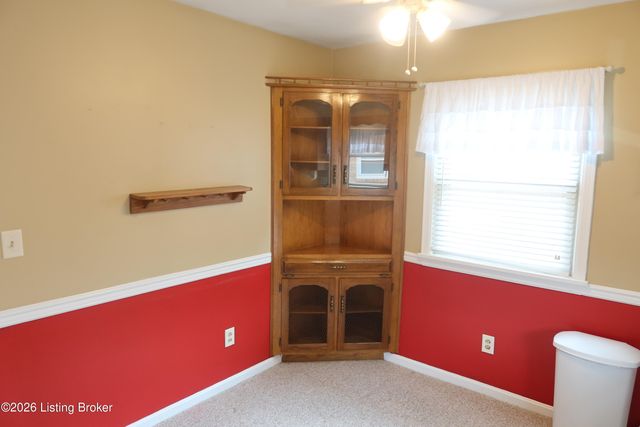 3503 Fernheather Dr, Louisville, KY 40216