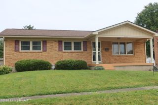 3503 Fernheather Dr, Louisville, KY 40216