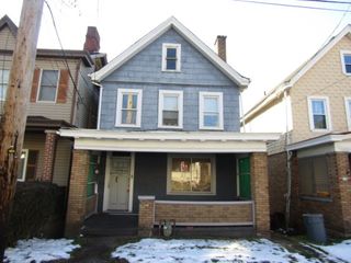 153 Ormsby Avenue, Mt Oliver, PA 15210