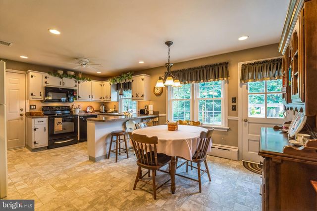 441 MONTGOMERY AVE, Souderton, PA 18964