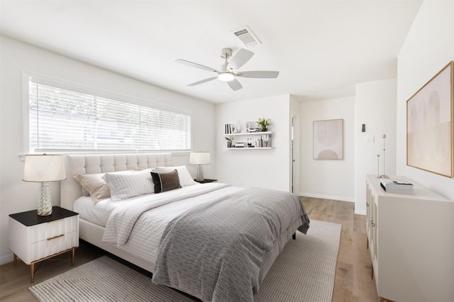 422 Dover Lane, Spring, TX 77373