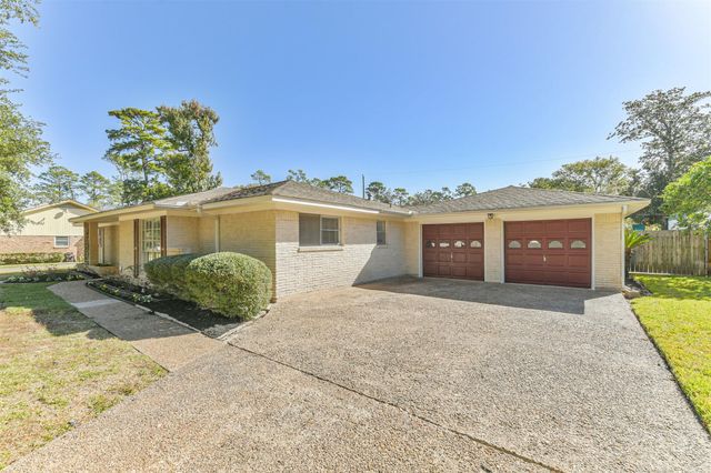 422 Dover Lane, Spring, TX 77373