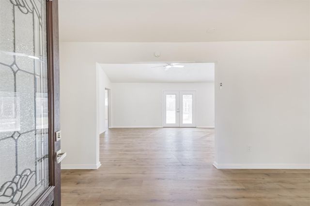 422 Dover Lane, Spring, TX 77373