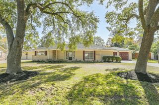 422 Dover Lane, Spring, TX 77373