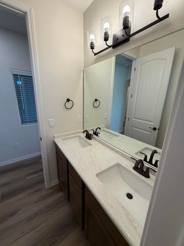 4101 Mountain Trail Lane NE, Rio Rancho, NM 87144