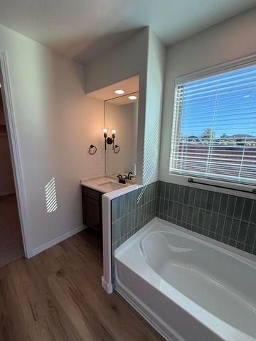 4101 Mountain Trail Lane NE, Rio Rancho, NM 87144