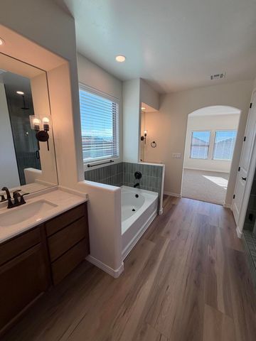 4101 Mountain Trail Lane NE, Rio Rancho, NM 87144