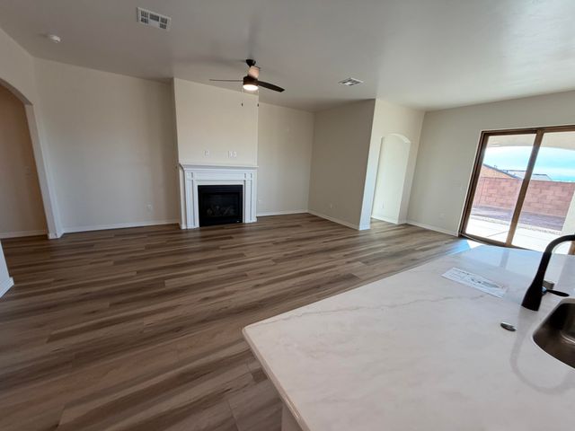4101 Mountain Trail Lane NE, Rio Rancho, NM 87144