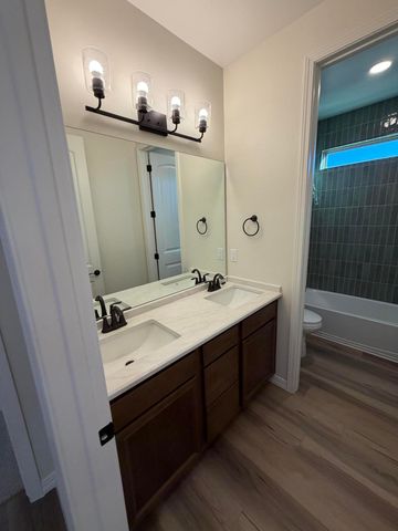 4101 Mountain Trail Lane NE, Rio Rancho, NM 87144
