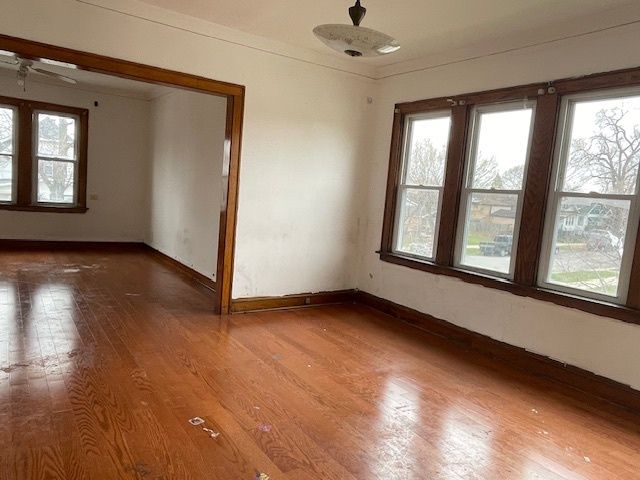 9958 S La Salle Street, Chicago, IL 60628