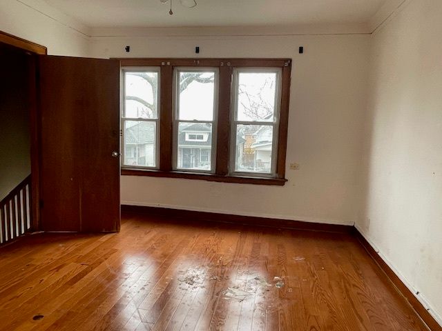 9958 S La Salle Street, Chicago, IL 60628