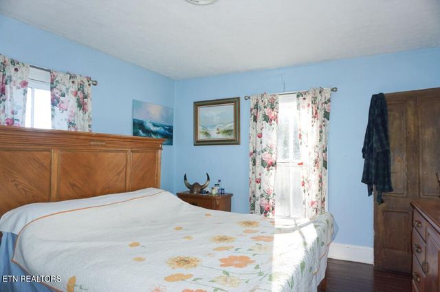 416 W Wheeler St, Rockwood, TN 37854