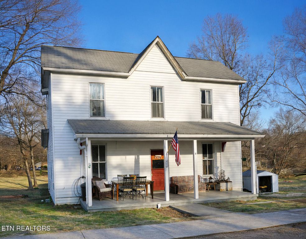 416 W Wheeler St, Rockwood, TN 37854