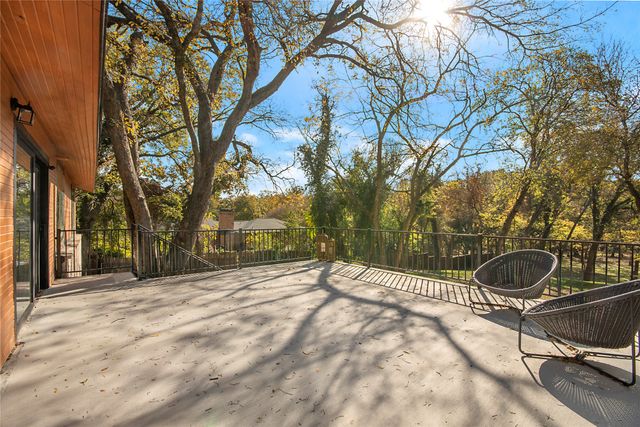 2510 Gladiolus Lane, Dallas, TX 75233