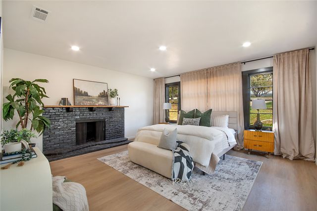 2510 Gladiolus Lane, Dallas, TX 75233