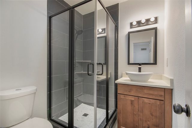 2510 Gladiolus Lane, Dallas, TX 75233