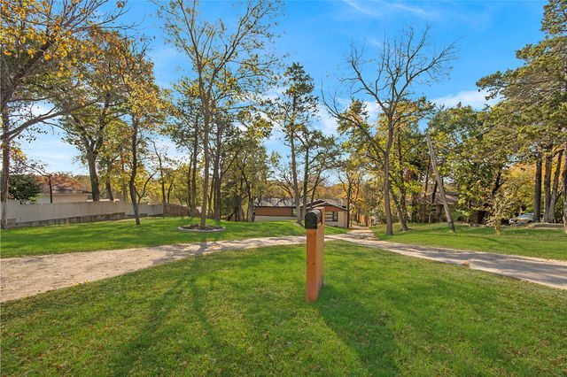 2510 Gladiolus Lane, Dallas, TX 75233