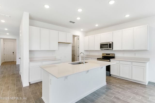 1775 CARNELIAN Street, Deland, FL 32720