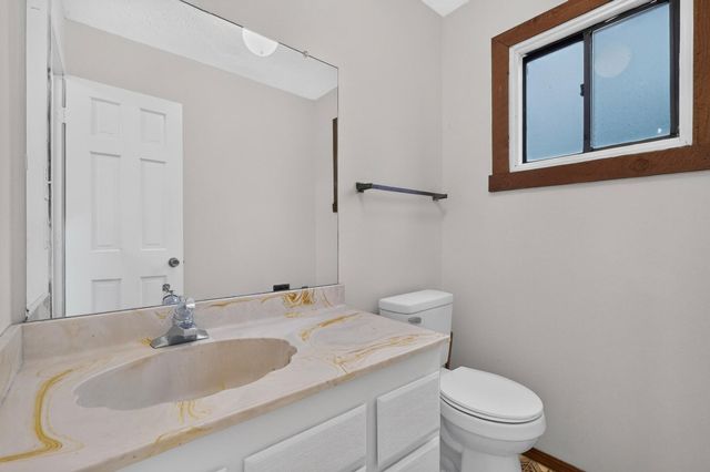3300 La Mancha Drive NW, Albuquerque, NM 87104