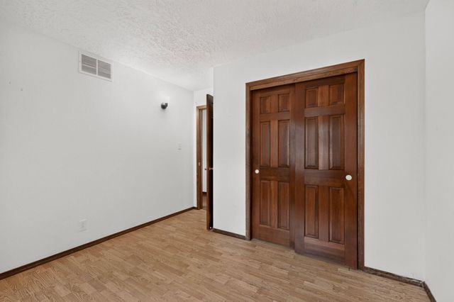3300 La Mancha Drive NW, Albuquerque, NM 87104