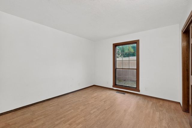 3300 La Mancha Drive NW, Albuquerque, NM 87104