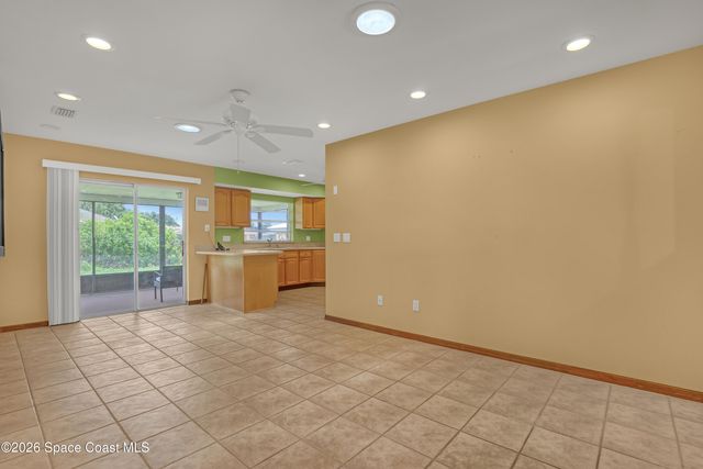 431 Ellington Avenue SE, Palm Bay, FL 32909