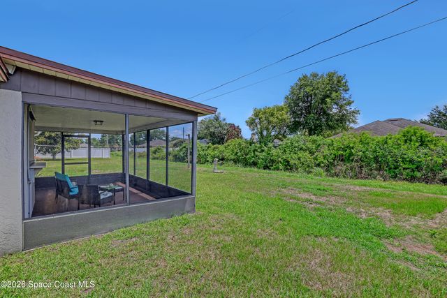 431 Ellington Avenue SE, Palm Bay, FL 32909