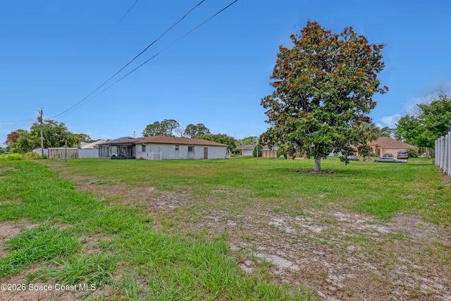 431 Ellington Avenue SE, Palm Bay, FL 32909