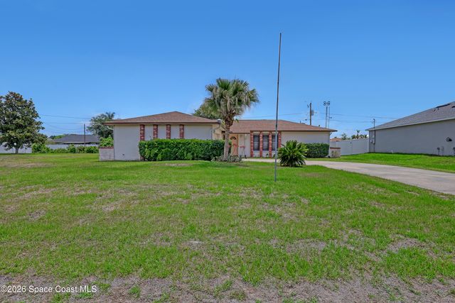431 Ellington Avenue SE, Palm Bay, FL 32909