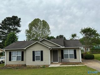 6117 Melrose Road, Huntsville, AL 35810