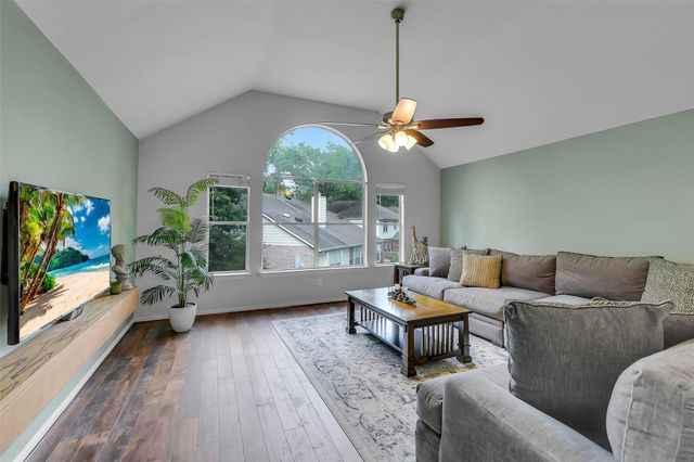 130 S Millport Circle, Spring, TX 77382