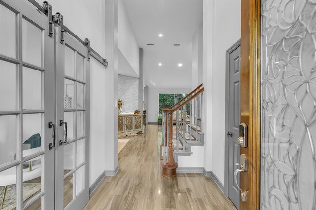 130 S Millport Circle, Spring, TX 77382