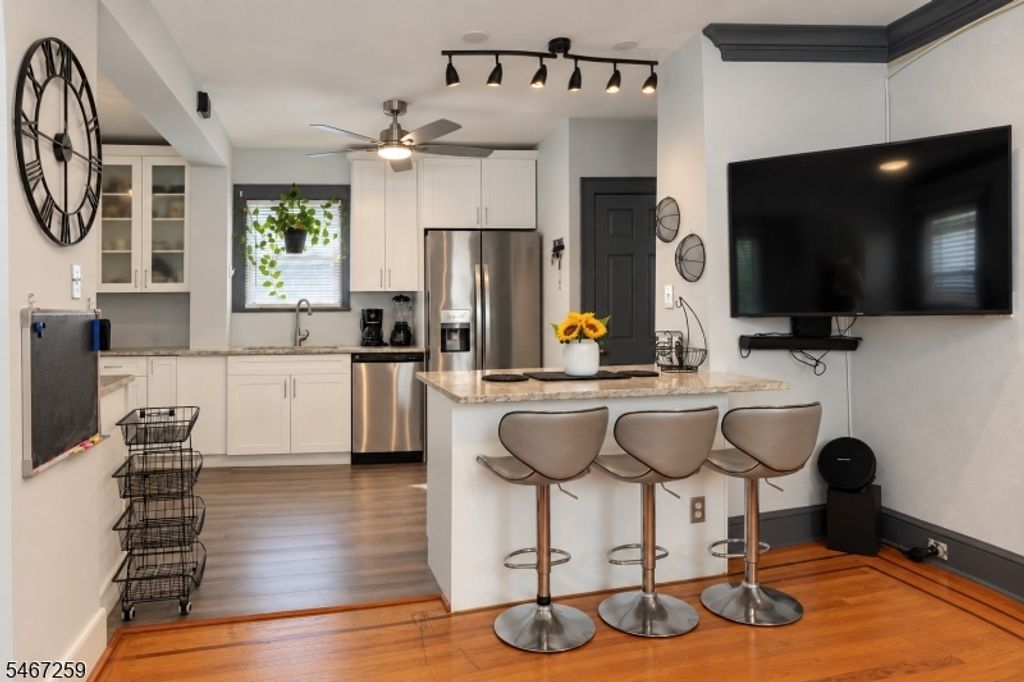 34 Hudson Ave, Maplewood Twp., NJ 07040 — exterior