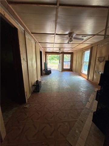 17932 Pine Ridge Road, Springdale, AR 72764