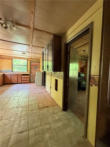 17932 Pine Ridge Road, Springdale, AR 72764