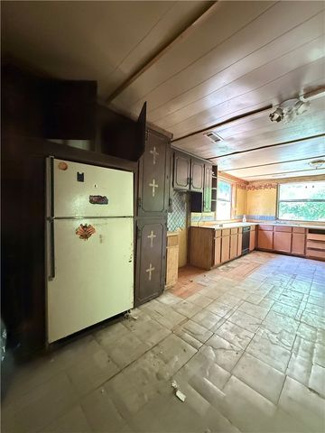 17932 Pine Ridge Road, Springdale, AR 72764