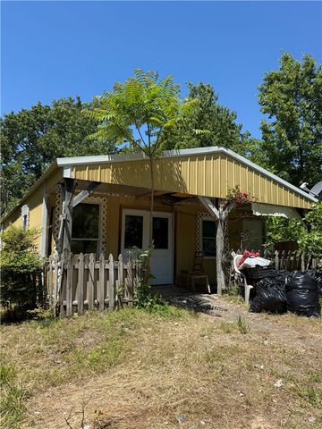 17932 Pine Ridge Road, Springdale, AR 72764