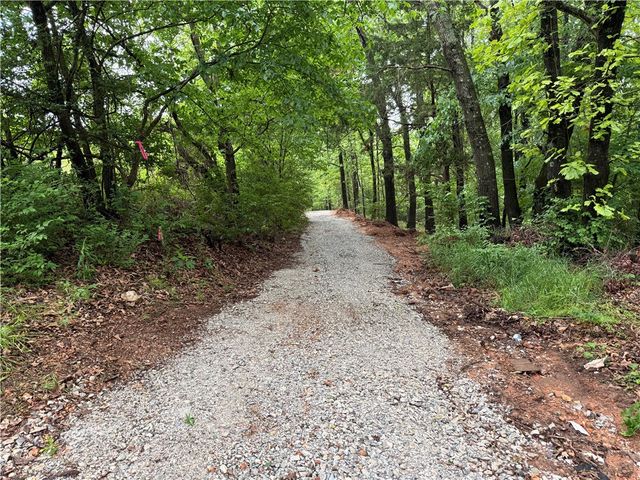 17932 Pine Ridge Road, Springdale, AR 72764