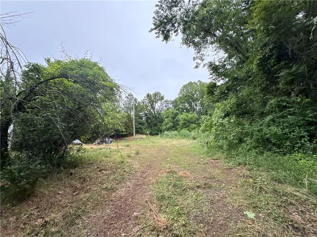 17932 Pine Ridge Road, Springdale, AR 72764