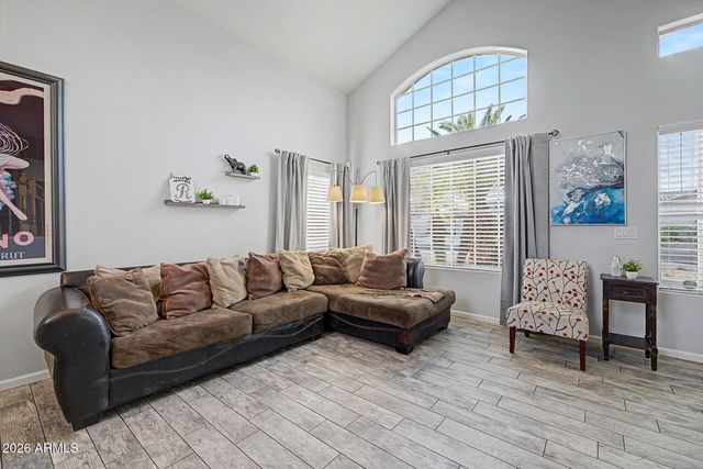 16413 W SANDRA Lane, Surprise, AZ 85388