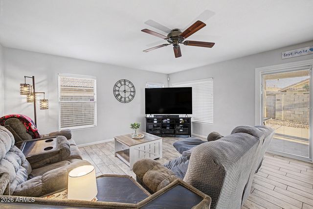 16413 W SANDRA Lane, Surprise, AZ 85388