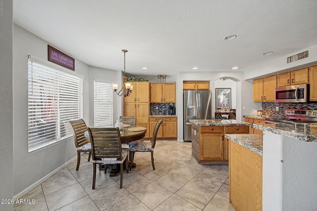 16413 W SANDRA Lane, Surprise, AZ 85388